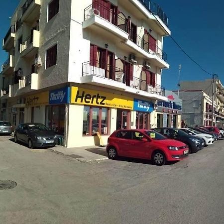 Omiros Rooms Хиос Екстериор снимка