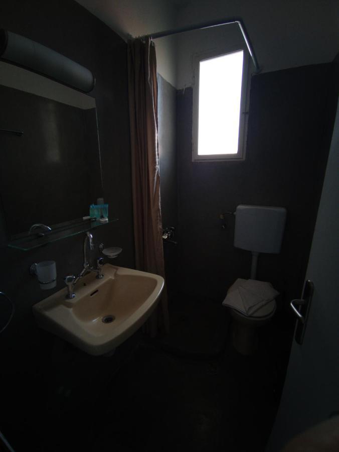 Omiros Rooms Хиос Екстериор снимка